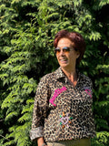 AMBIKA Isabella leopard blouse met print